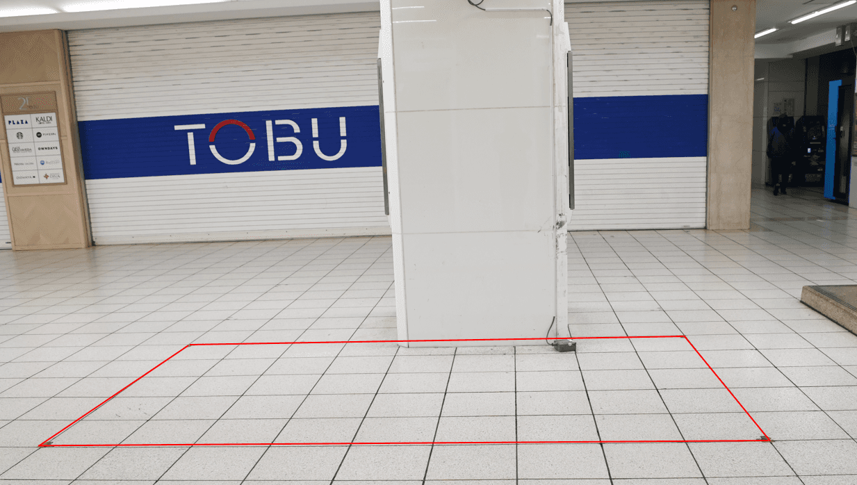 船橋駅1階自由通路(A会場)